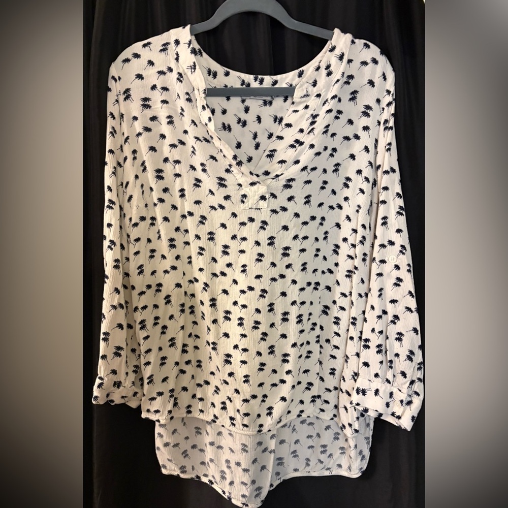 Dalia White and Navy Palm Tree Blouse